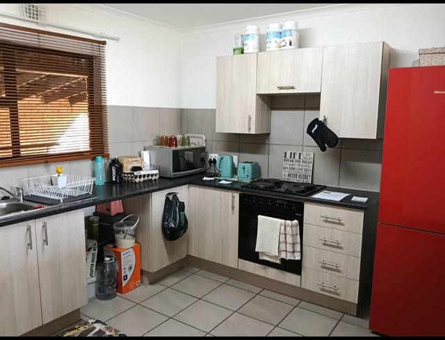 3 BEDROOM TOWNHOUSE FOR SALE IN ALBERTSDAL